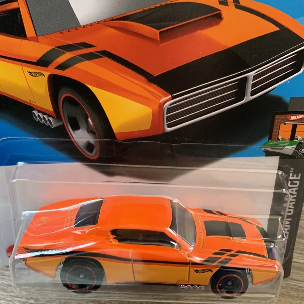 Hot Wheels Custom Otto Orange Muscle Car HW Dream Garage Hotwheels 2024 🆕